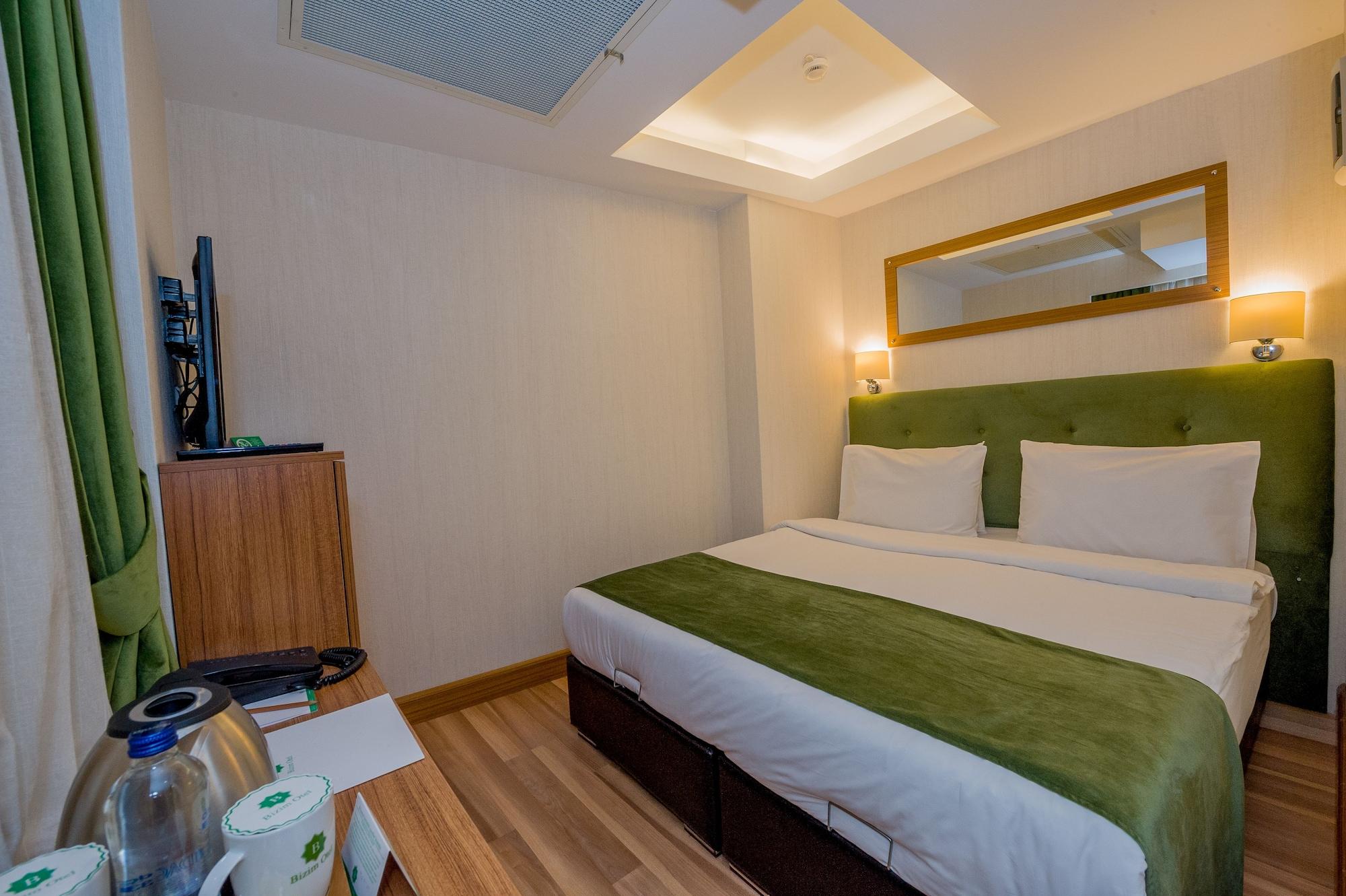 Bizim Hotel Istanbul Exterior photo